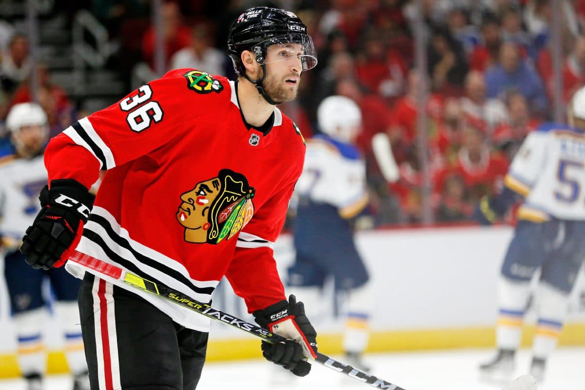 Chicago Blackhawks trade Josiah Slavin to Anaheim Ducks for Hunter Drew