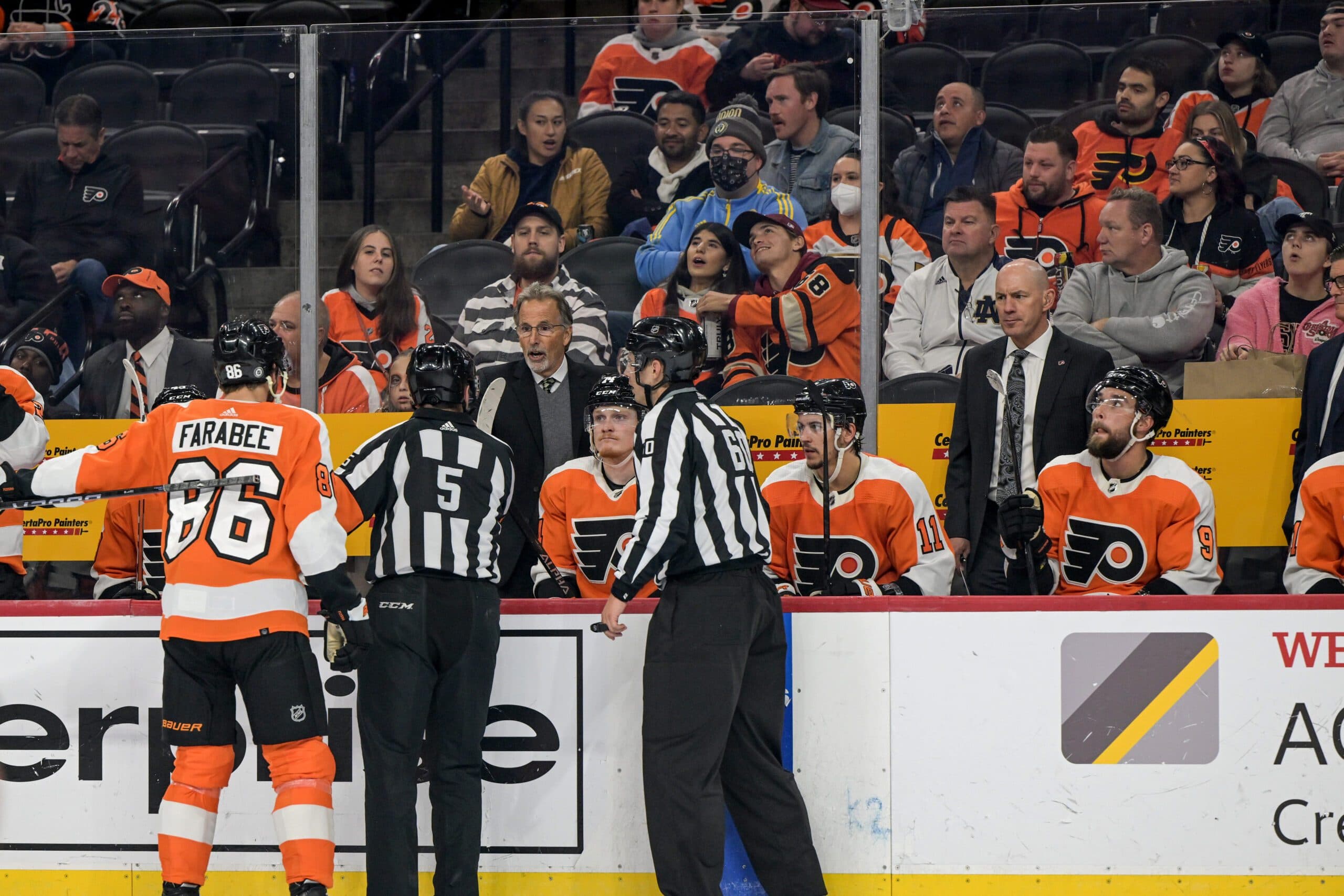 Philadelphia Flyers associate coach Brad Shaw still in the running for Washington and Anaheim head coaching jobs