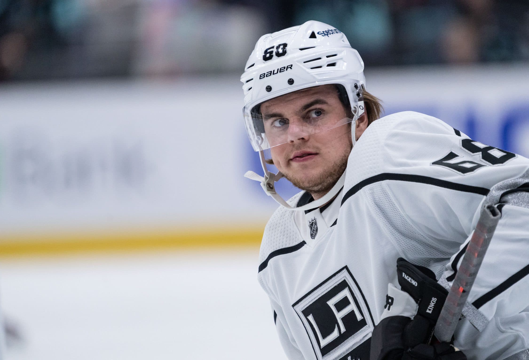 Los Angeles Kings re-claim forward Samuel Fagemo off waivers