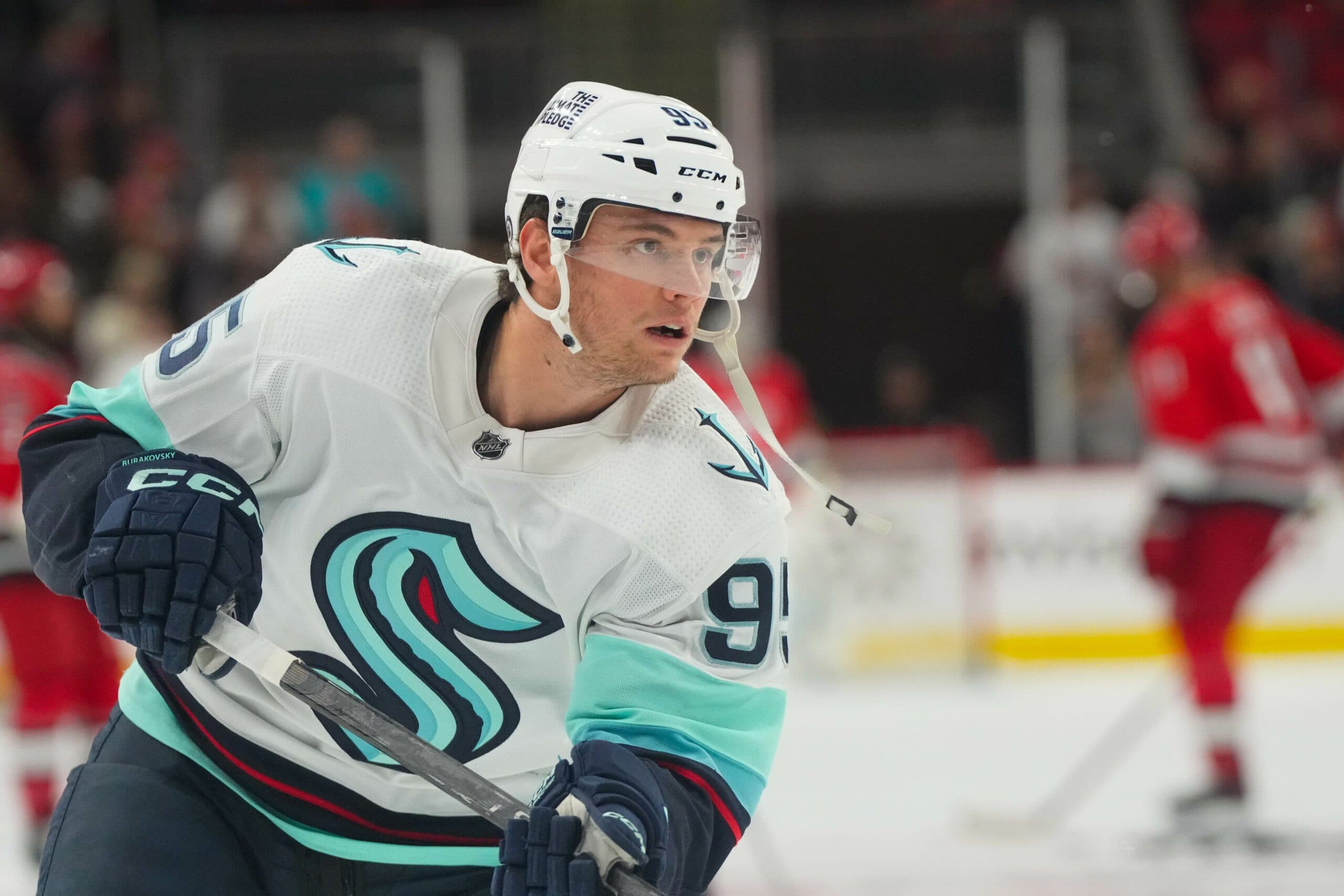 Kraken trade Andre Burakovsky to Blackhawks for Joe Veleno