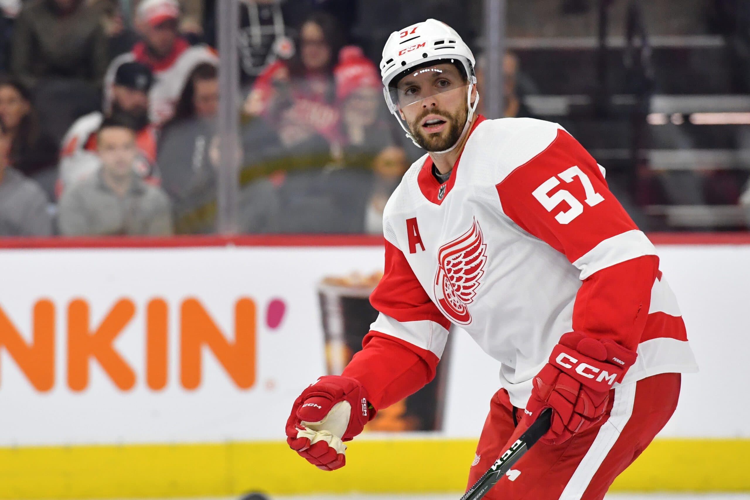 Ottawa Senators sign David Perron to two-year contract 