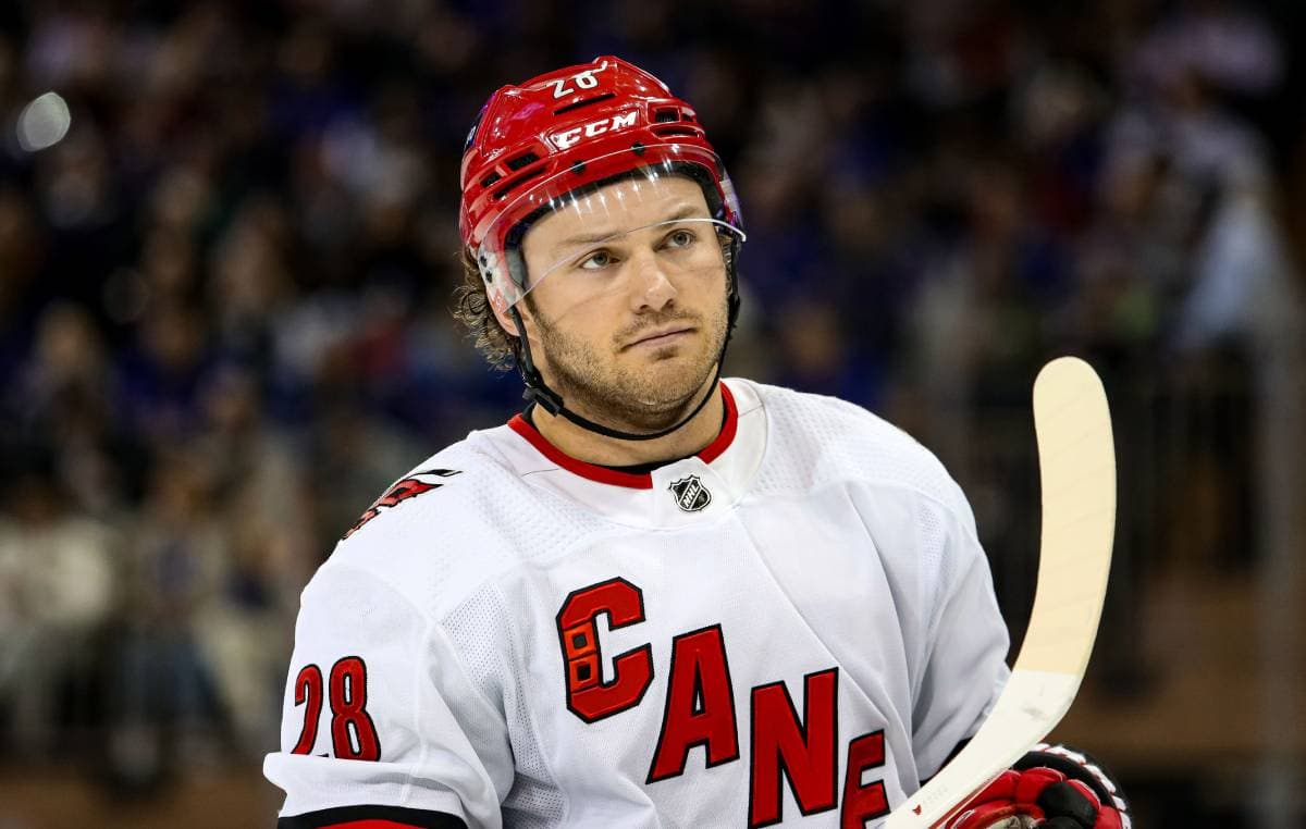Former NHLer Brendan Lemieux suspended 4 games in Swiss league for punching official