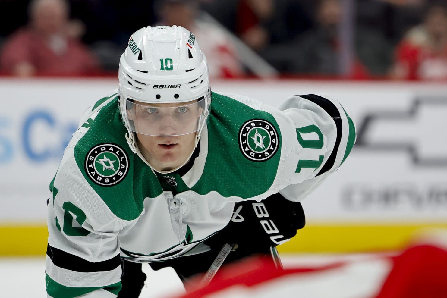 Sharks acquire Ty Dellandrea from Stars for 2025 fourth-round pick