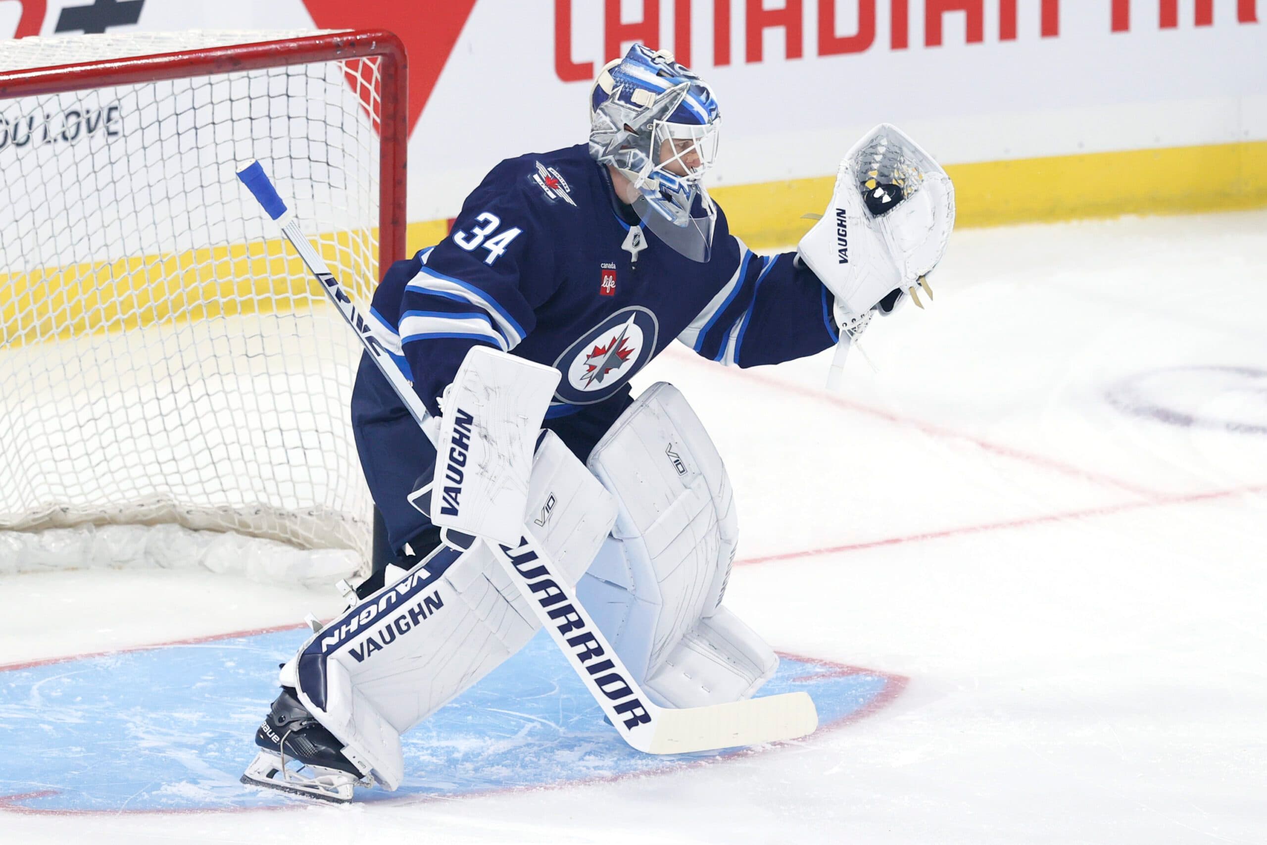 Canadiens sign Kaapo Kahkonen to one-year contract