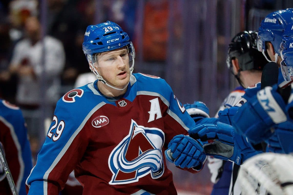 Avalanche’s Nathan MacKinnon records 1,000th career NHL point