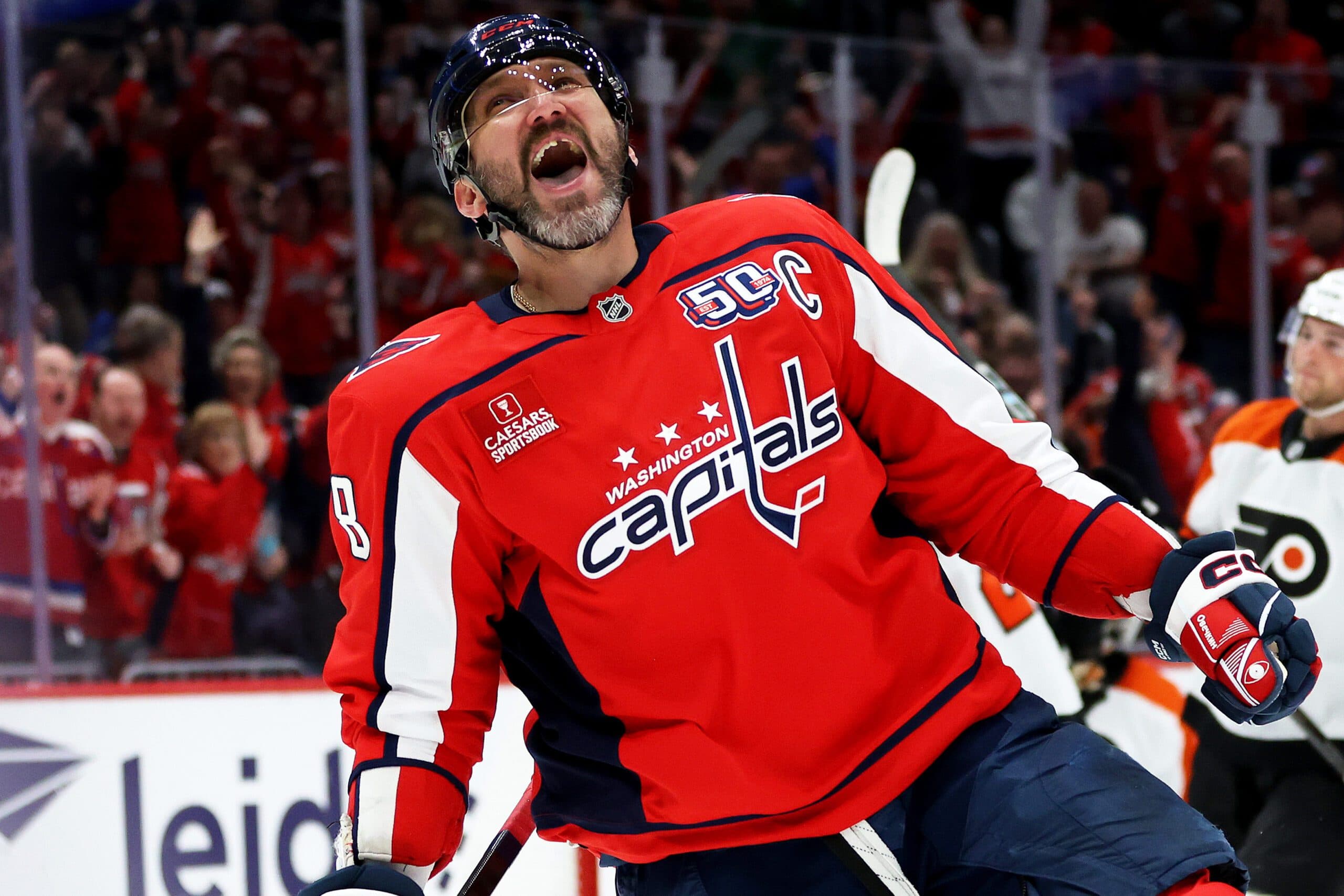 Capitals’ Alex Ovechkin becomes second NHLer to record 21 consecutive 20-goal seasons
