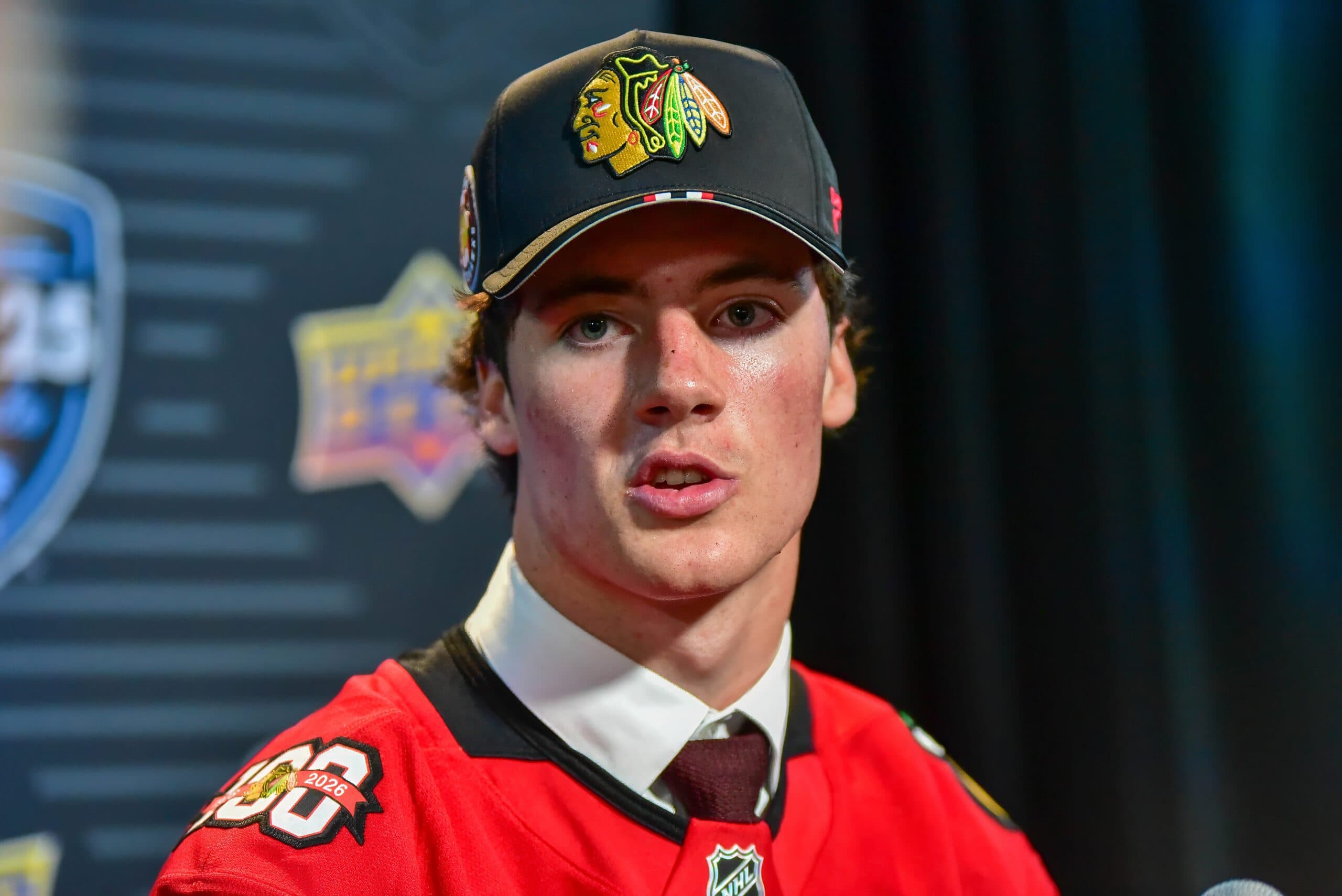 Blackhawks prospect Mason West leads high school to football state championship as quarterback