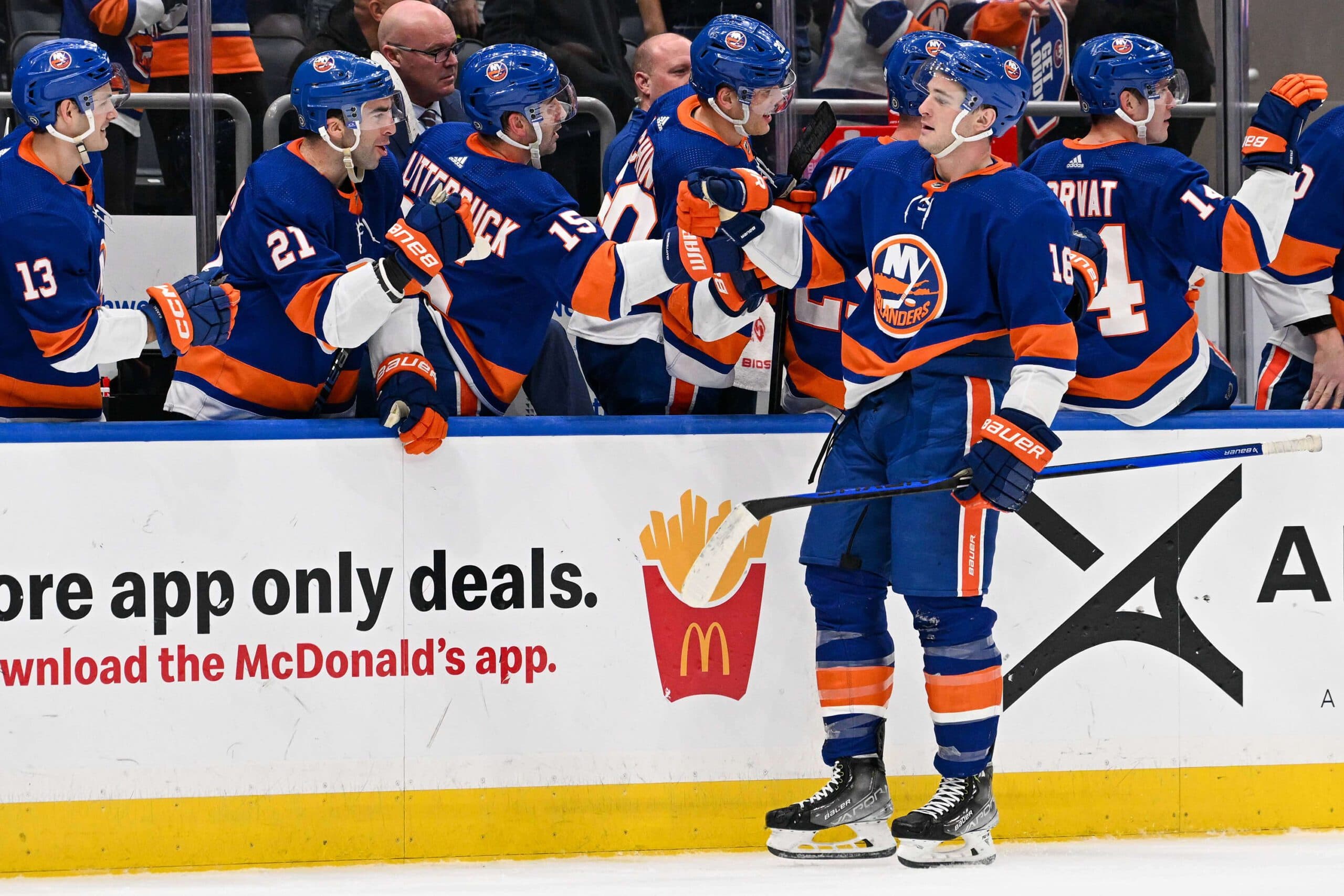 Islanders sign Liam Foudy, Julien Gauthier to one-year contract extensions