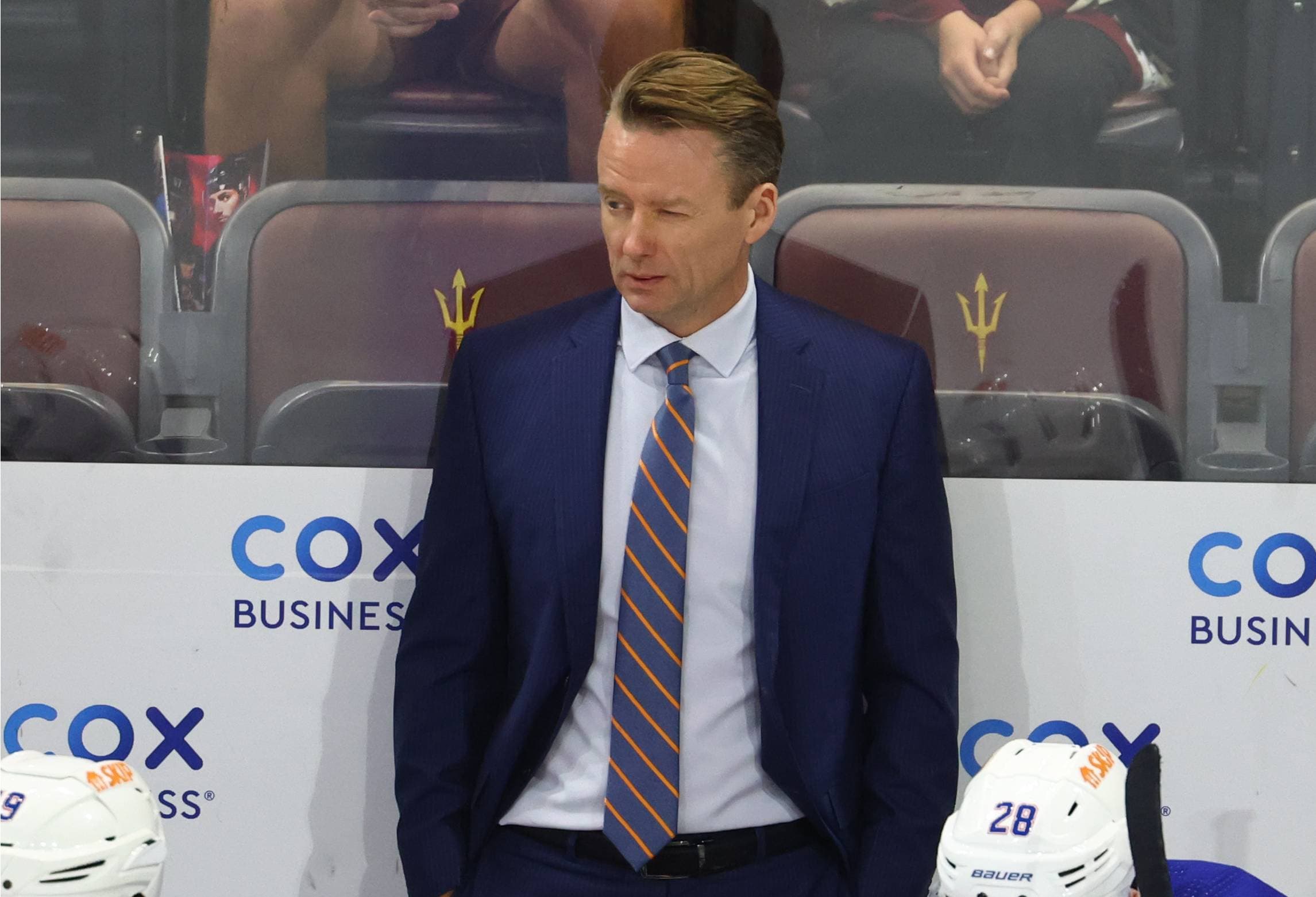 Stars hire Glen Gulutzan as new head coach