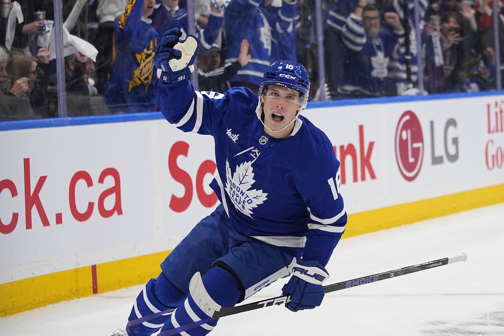 Mitch Marner next team odds: Where oddsmakers think the star winger will land
