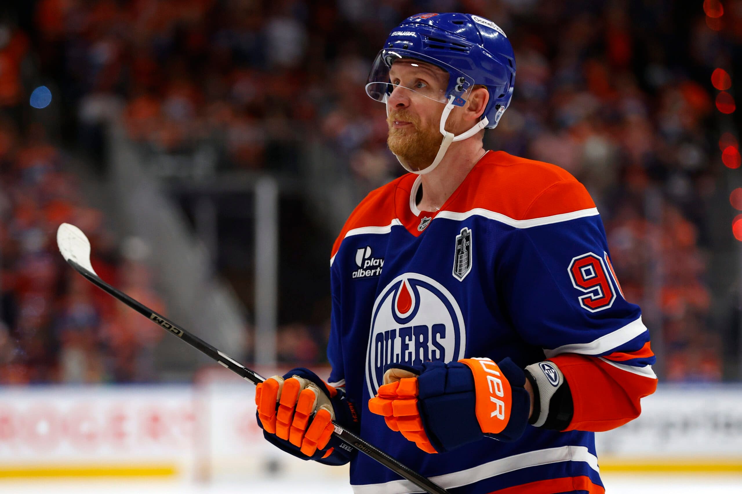 Kings’ Corey Perry to miss 6-8 weeks due to knee injury
