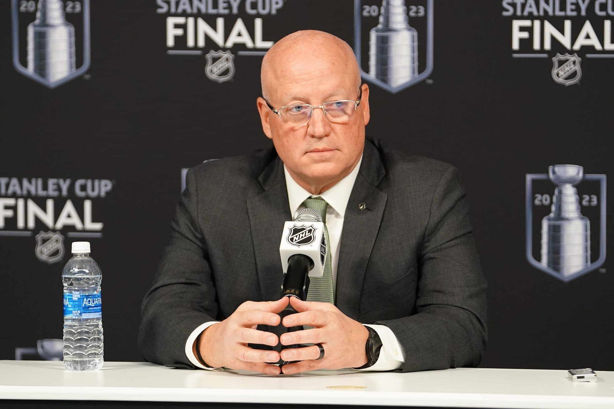 Bill Daly: ‘If rink not completed, no NHLers going to the Olympics’