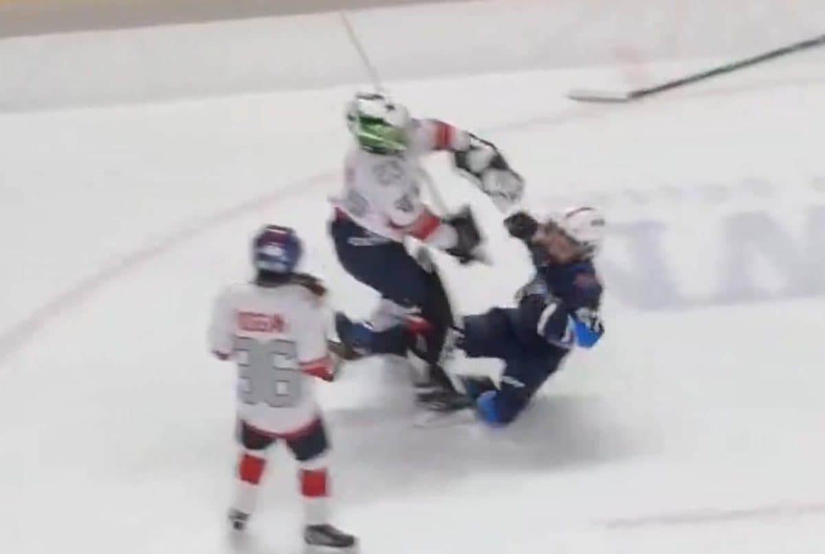 Youth hockey league investigating ‘staged’ 8U intermission fight during AHL game