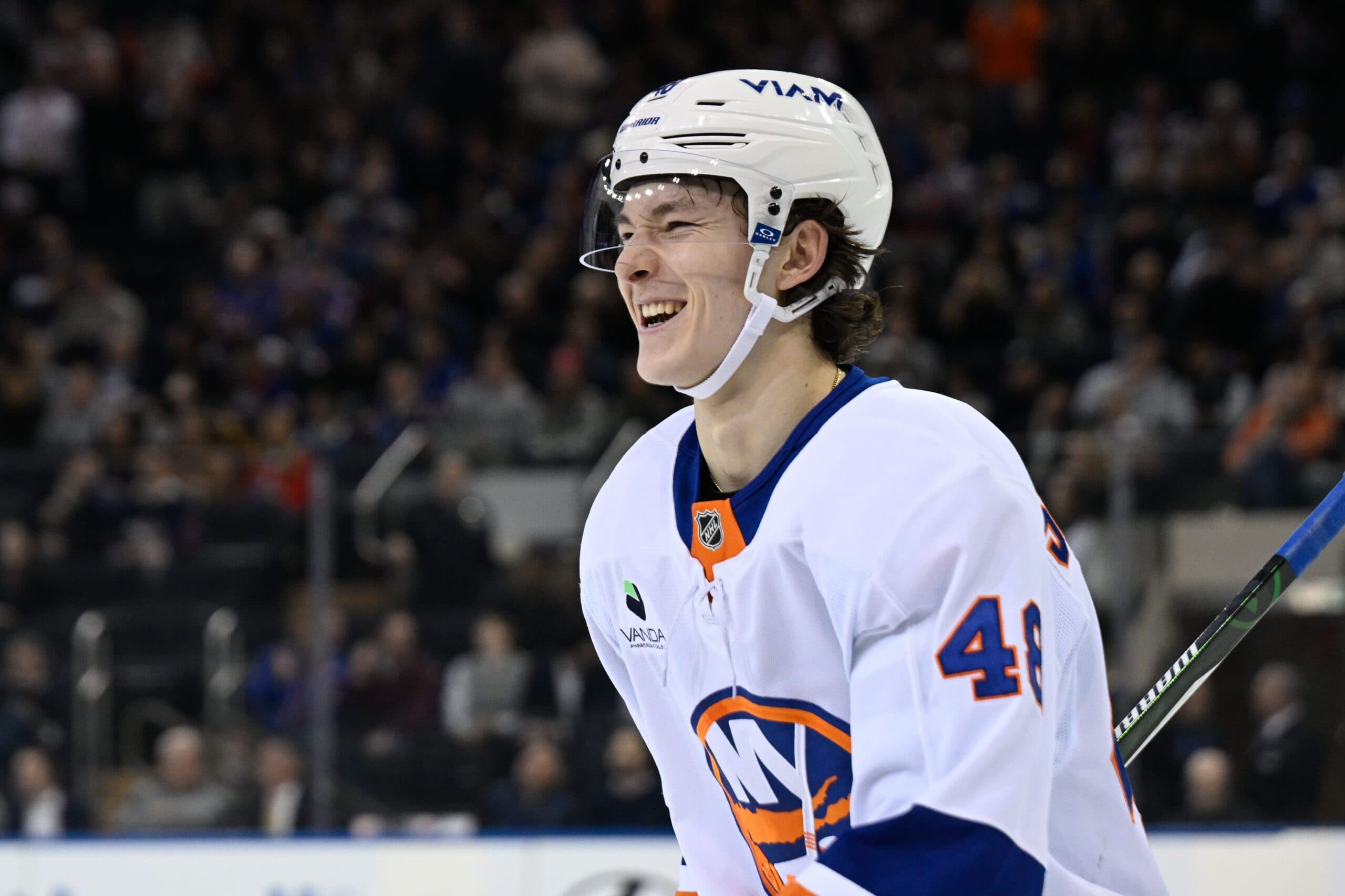 Islanders’ Matthew Schaefer sets NHL record for goals by 18-year-old defenseman