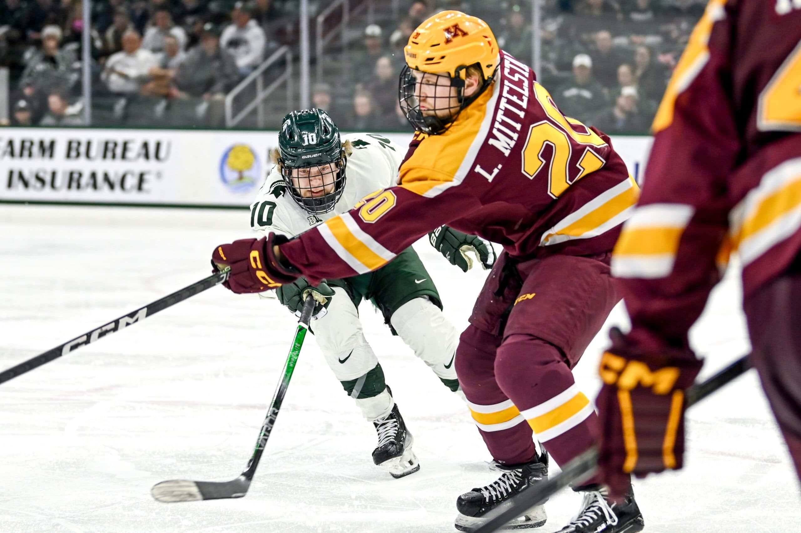 Canadiens sign Luke Mittelstadt to two-year, entry-level contract