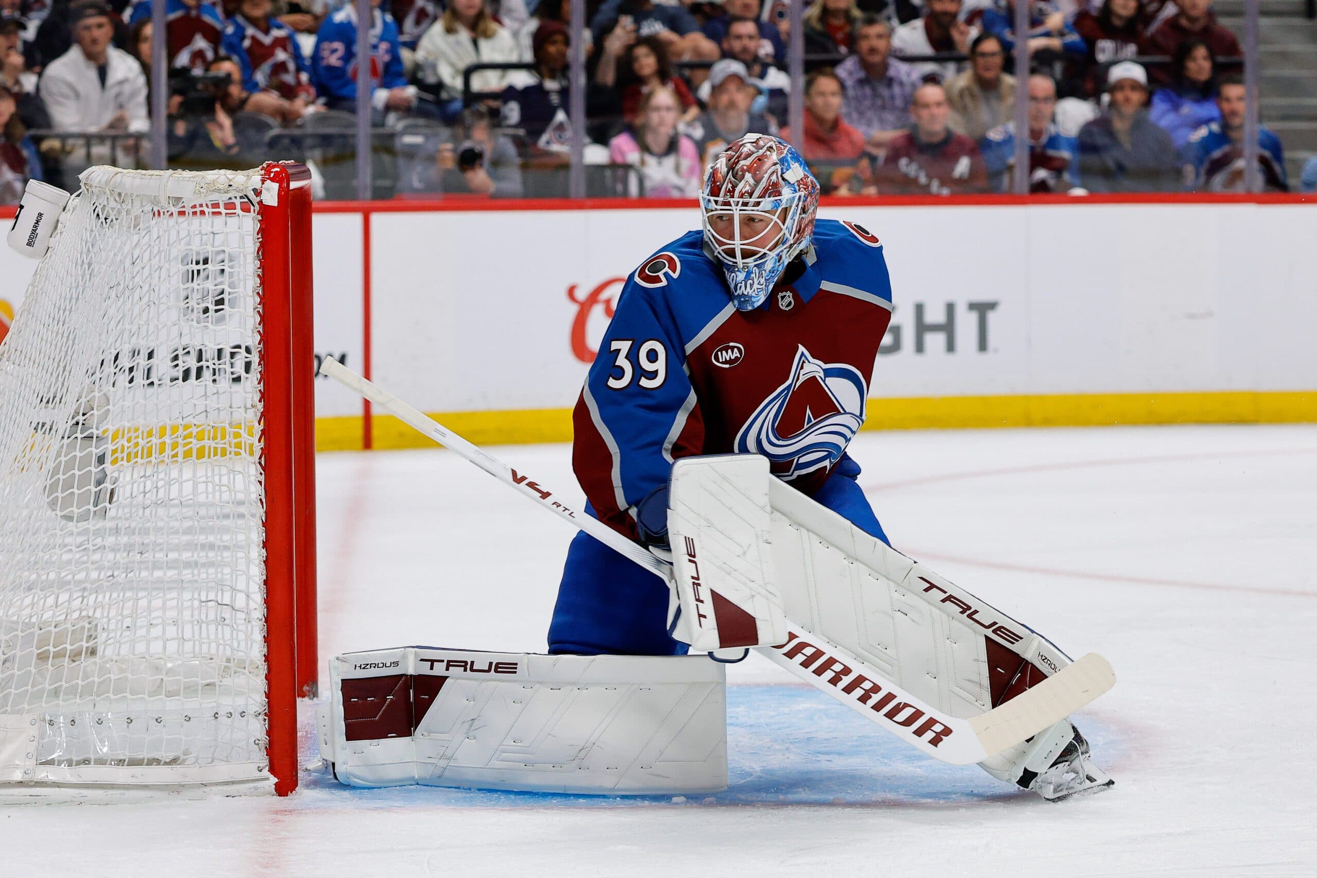 Should the Avalanche pivot to Mackenzie Blackwood?