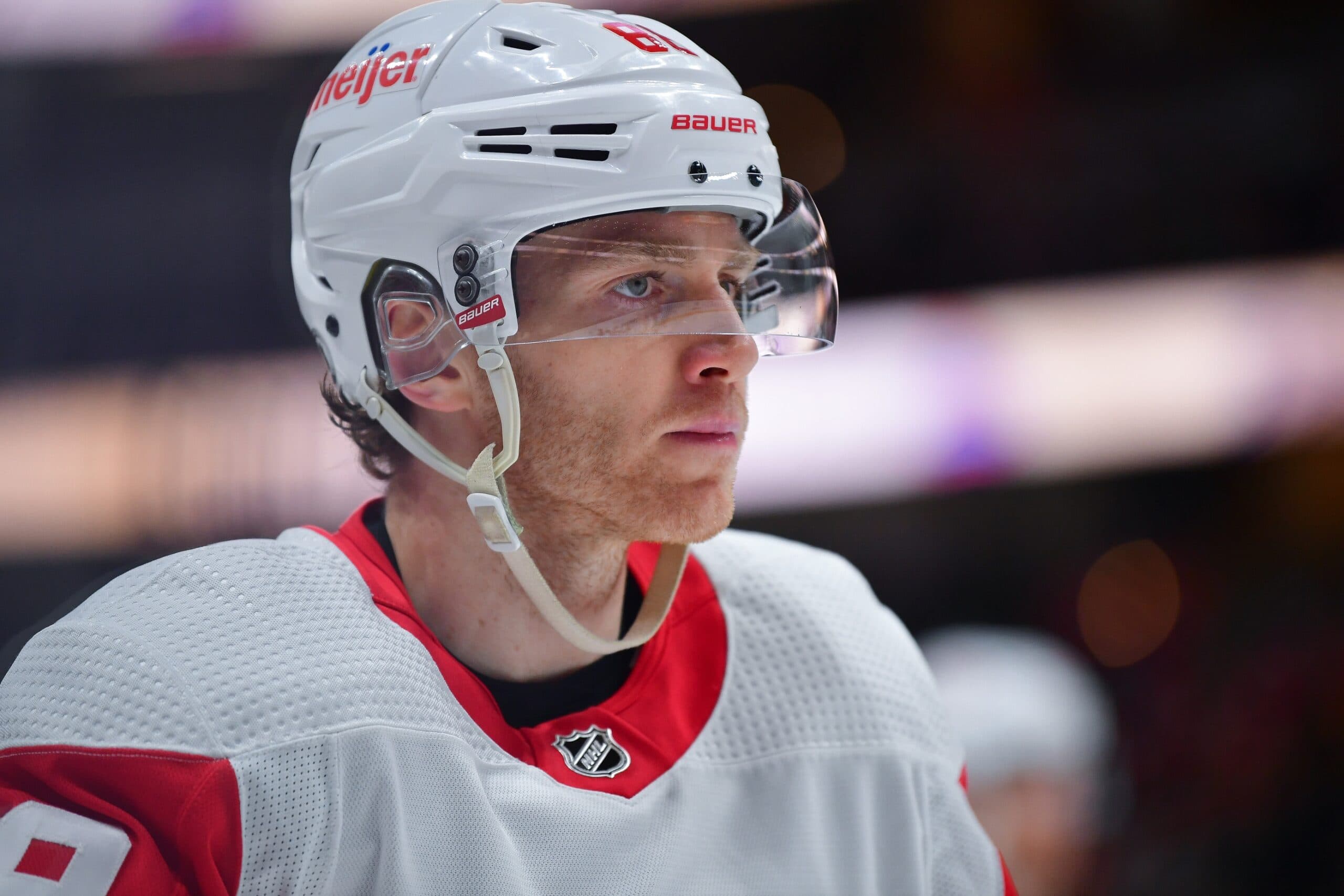 Red Wings re-sign Patrick Kane to one-year, $3 million extension