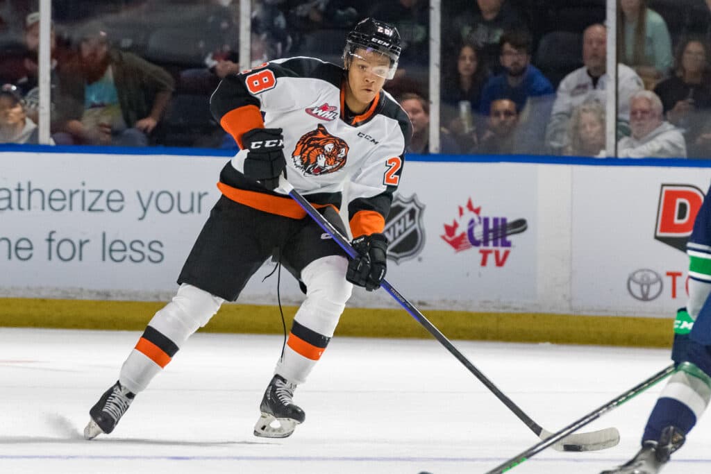 Cayden Lindstrom (Brian Liesse/CHL)