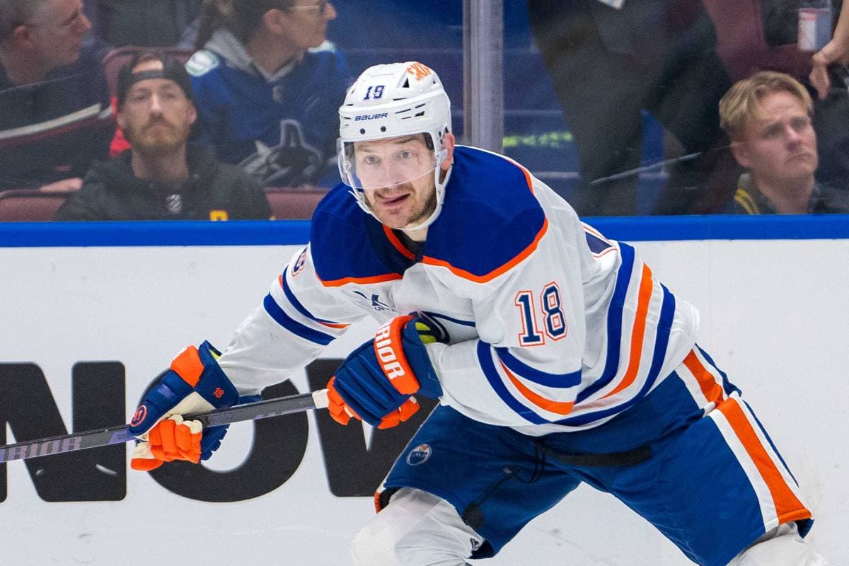 Oilers place Zach Hyman on LTIR, recall David Tomasek from AHL