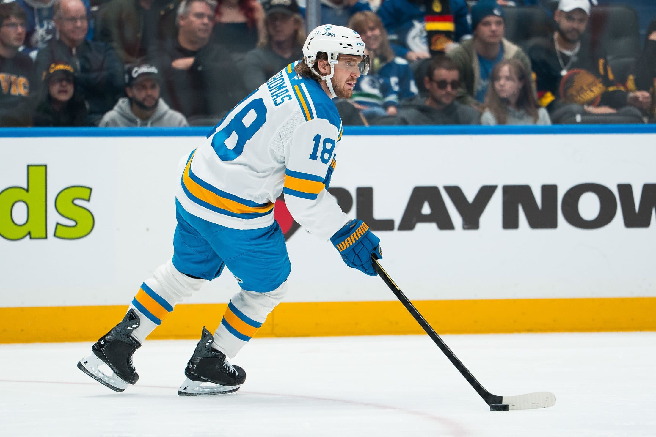 Blues’ Robert Thomas leaves loss to Red Wings with upper-body injury