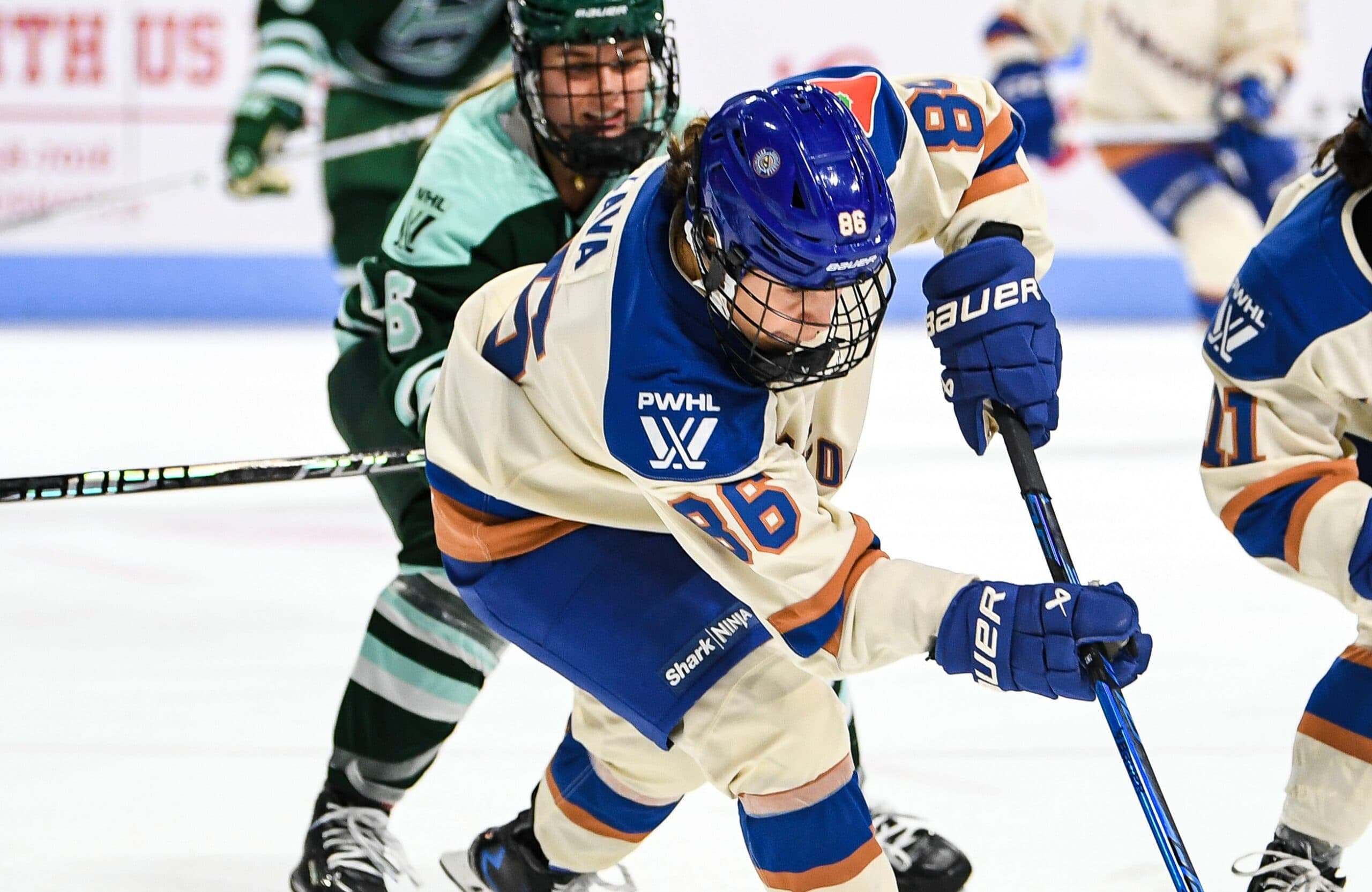 Vancouver Goldeneyes forward Michela Cava