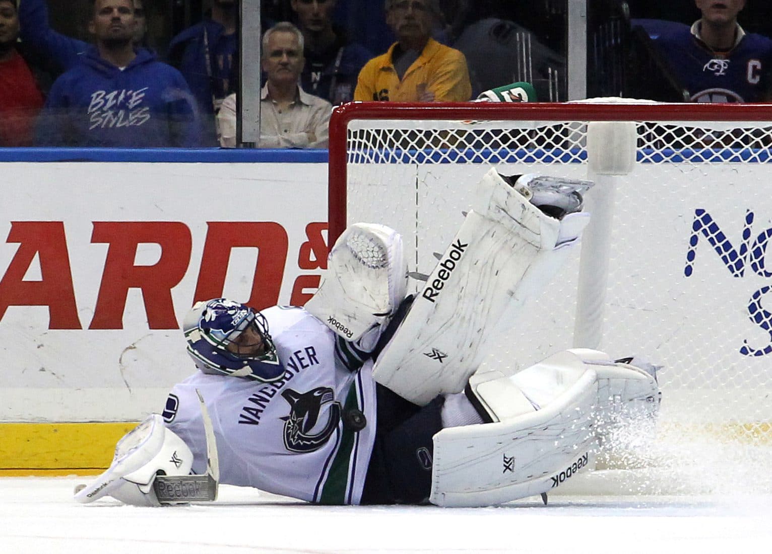 The most impactful NHL goalie trades of the salary cap era