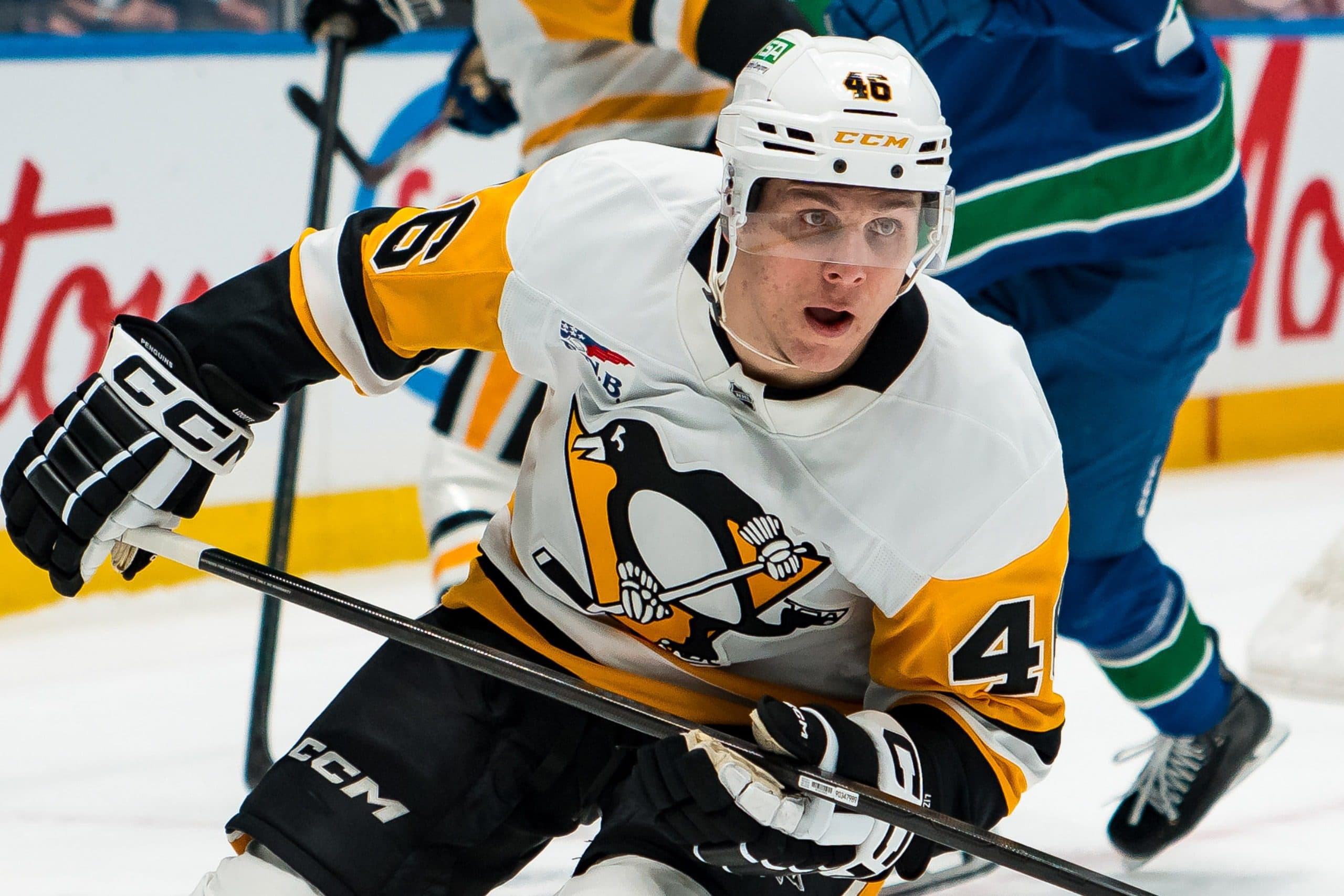 Penguins’ Blake Lizotte out day-to-day with lower-body injury