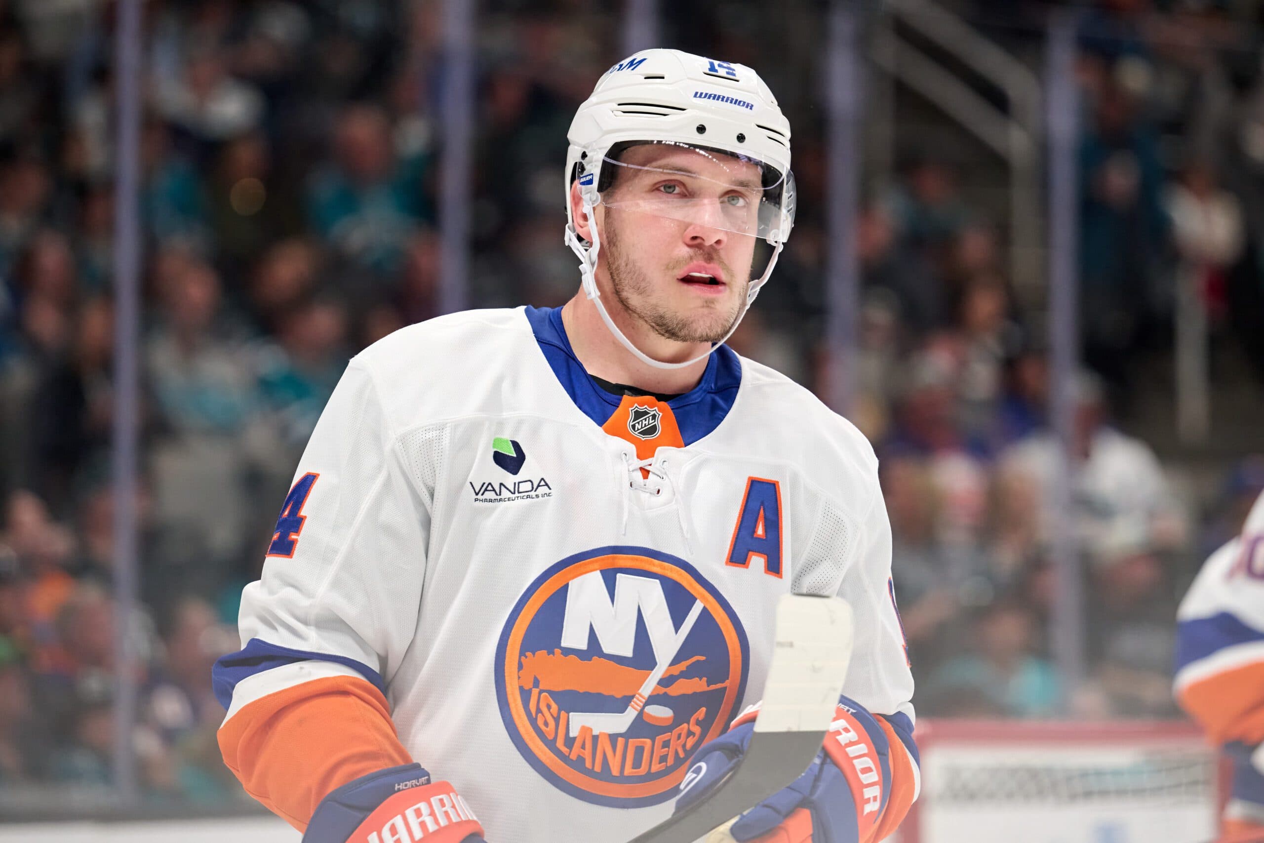 Islanders’ Bo Horvat fined for unsportsmanlike conduct against Sharks