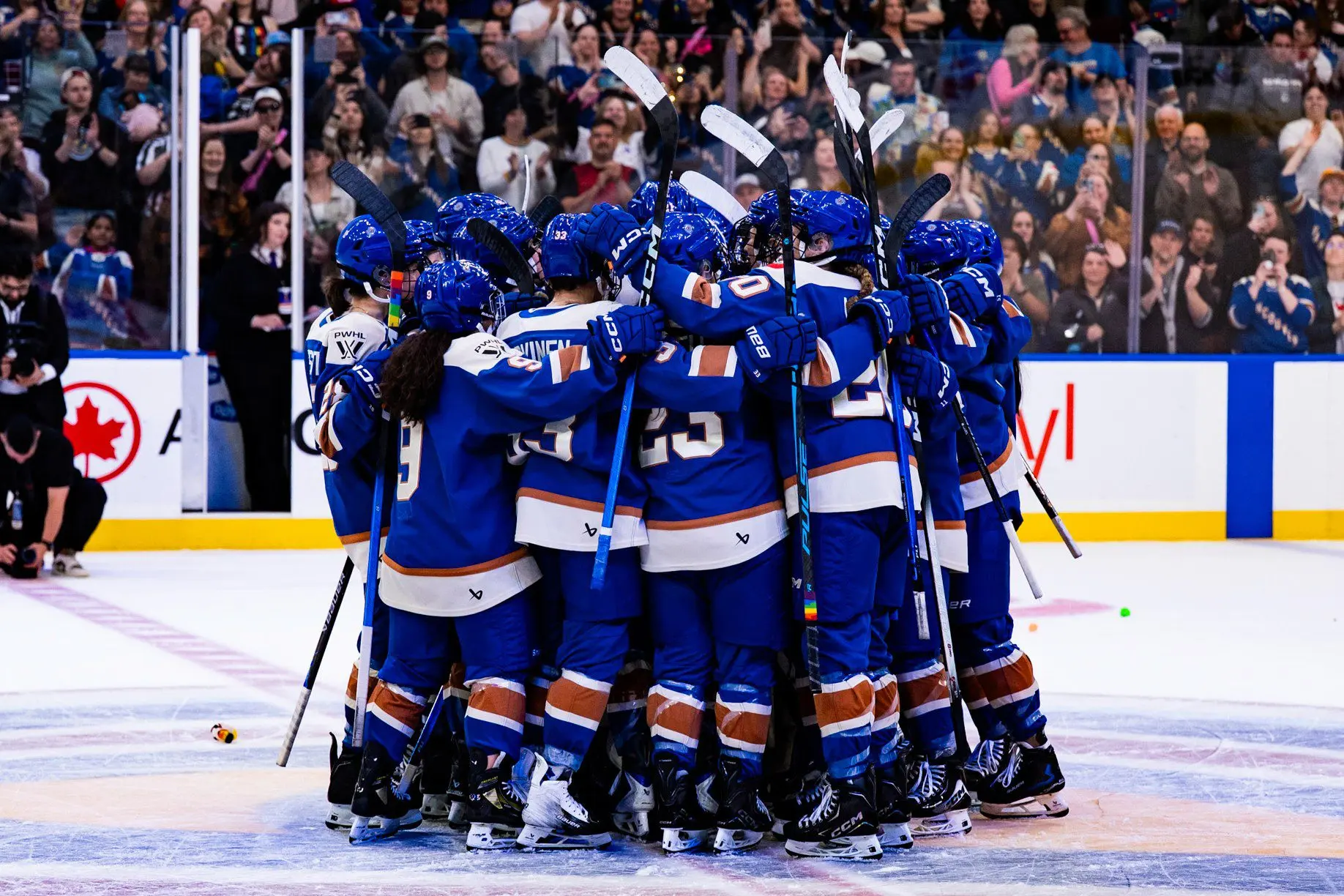 Goldeneyes clinch first overall pick in 2026 PWHL Draft