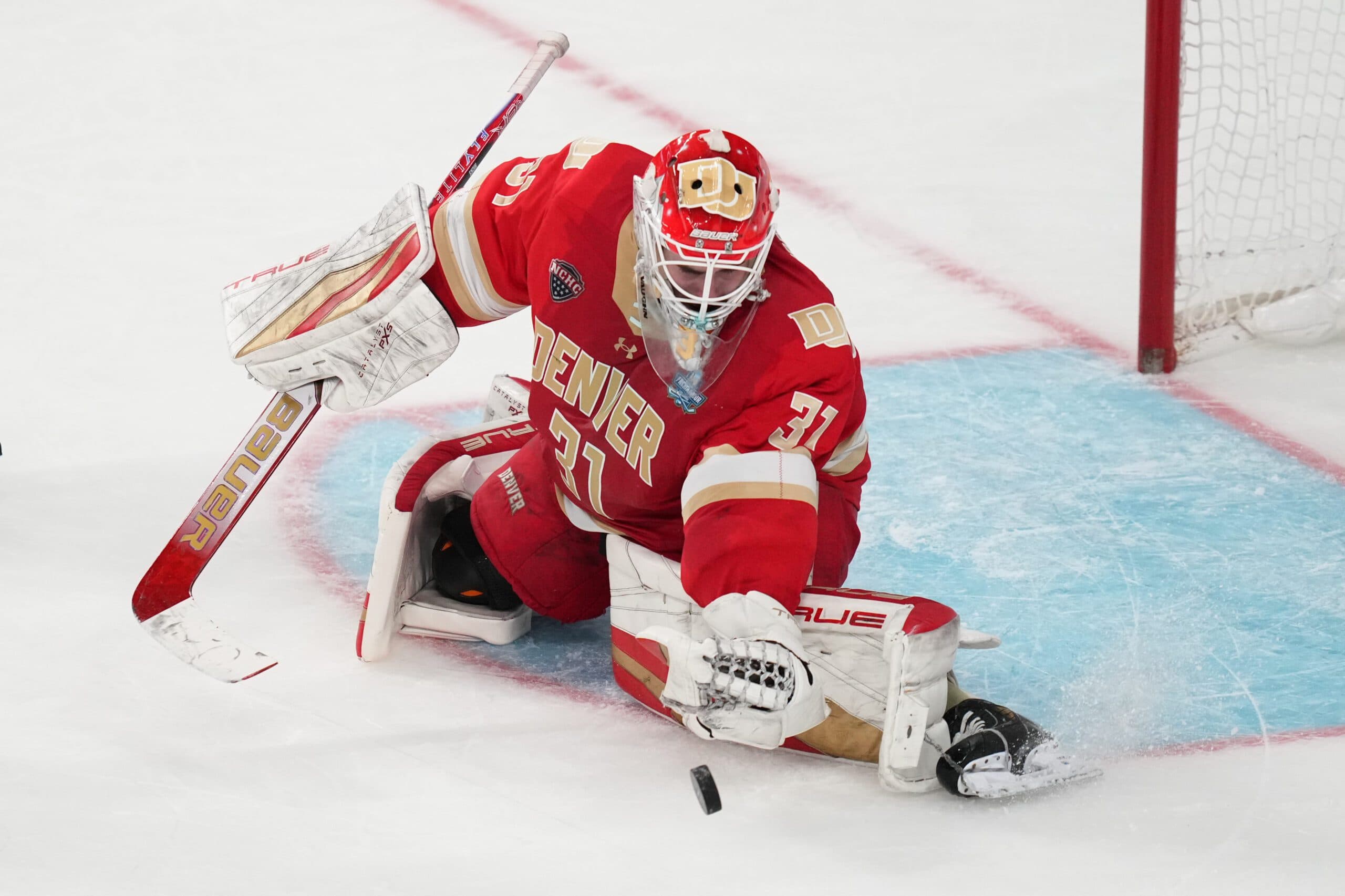 Should NHL teams be interested in NCAA standout goalie Johnny Hicks?